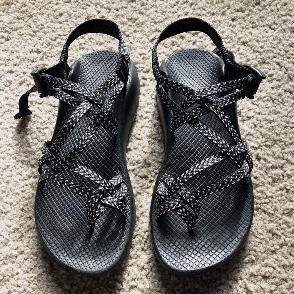 Chaco Women's ZX/2® Classic, Black and White, W9